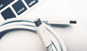 Lỗ hổng Thunderbolt cho phép tin tặc đánh cắp dữ liệu trong ‘5 phút’